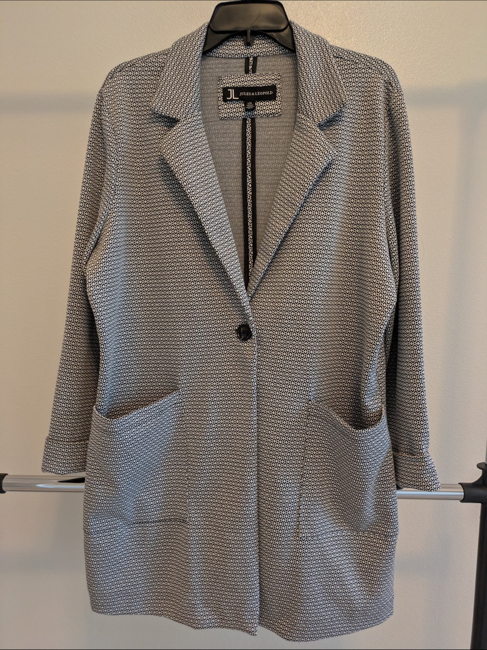 Black & White Textured Knit Single-Button Blazer/Cardigan